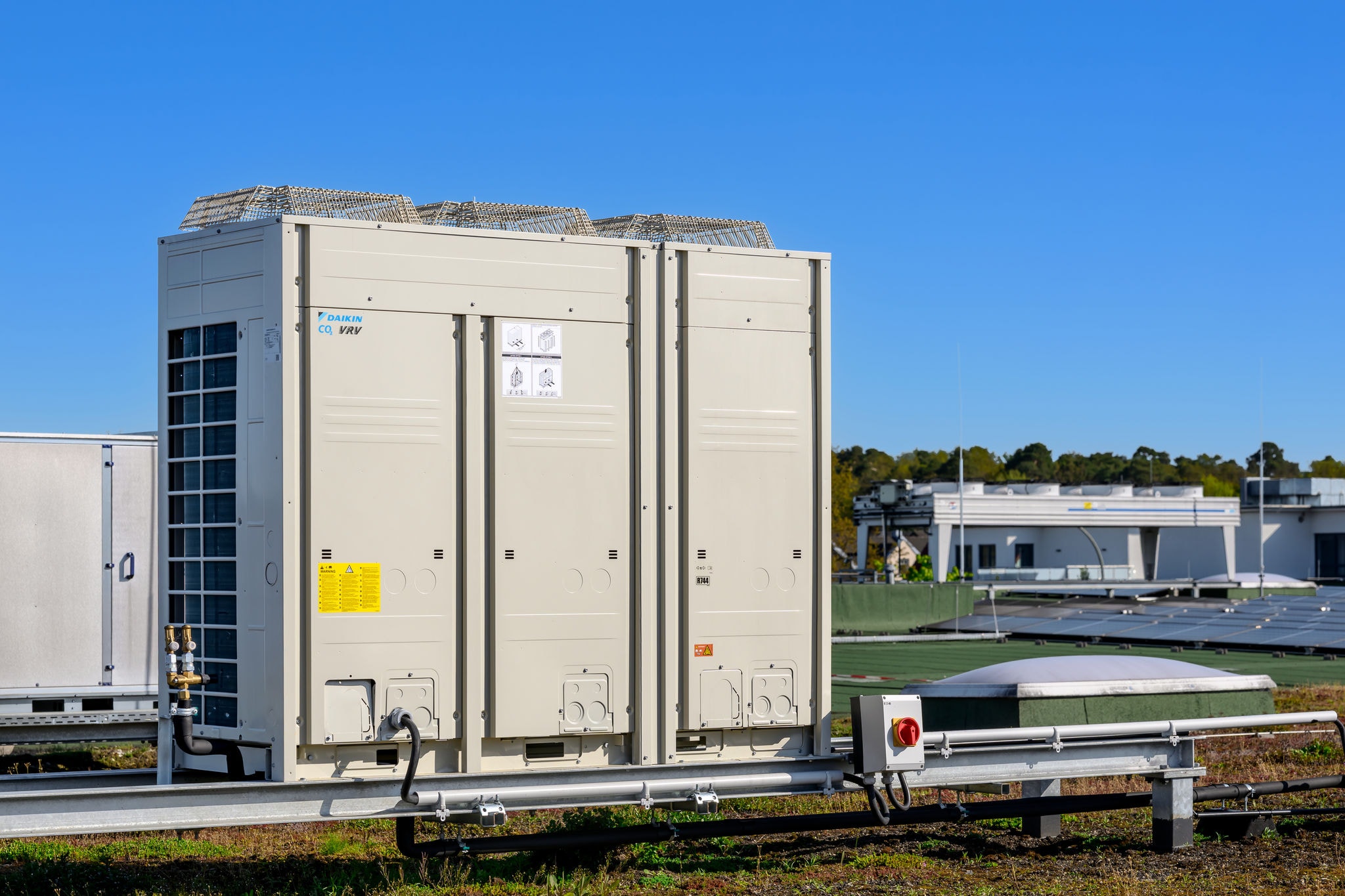 Daikin CO2-VRV Außengerät Edeka Center Lüning Hövelhof, Montage Kavakbasi