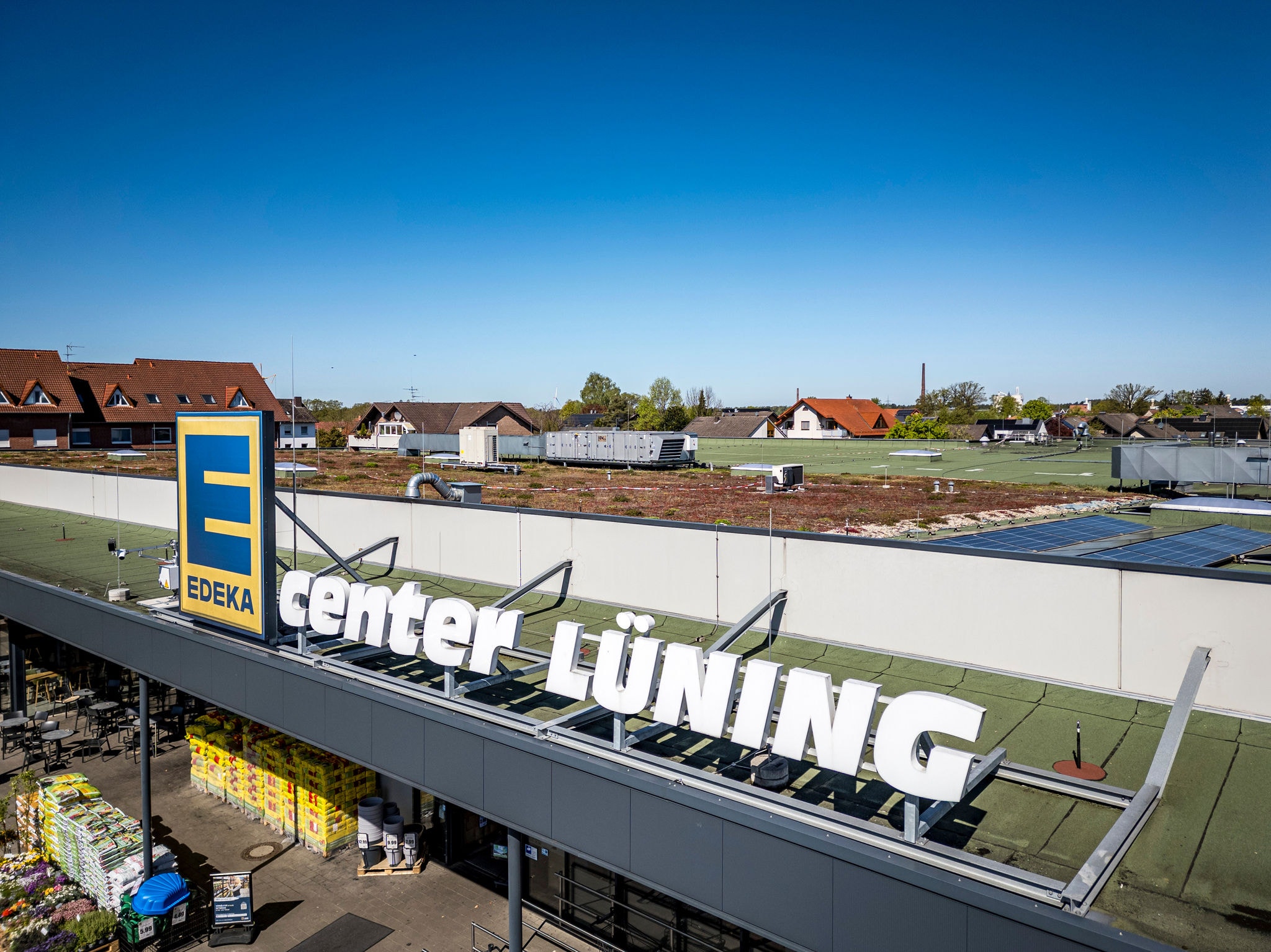 Edeka Center Lüning Hövelhof, Daikin CO2-VRV, Montage Kavakbasi
